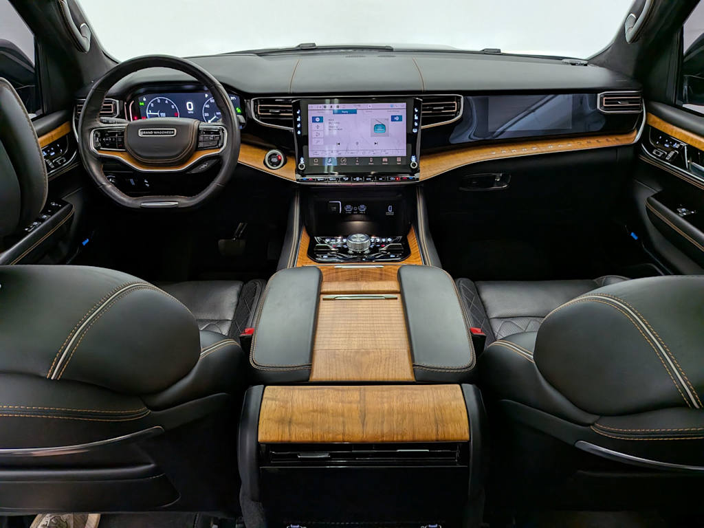 Thumbnail: 2023 Jeep Grand Wagoneer - 9