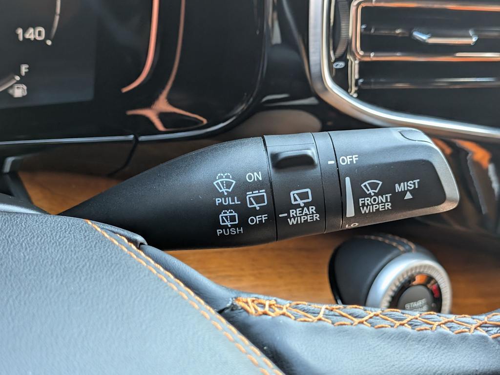 Thumbnail: 2023 Jeep Grand Wagoneer - 16