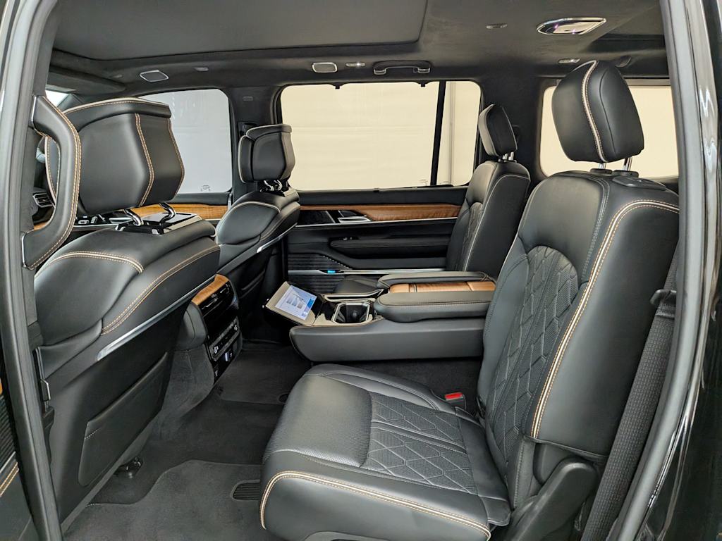 Thumbnail: 2023 Jeep Grand Wagoneer - 12