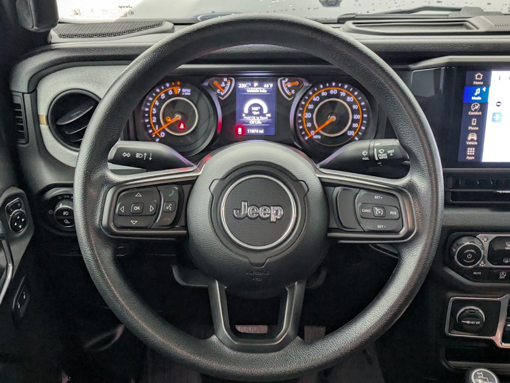 Thumbnail: 2025 Jeep Gladiator - 14