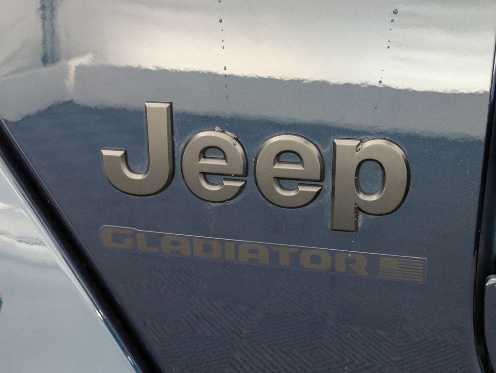 Thumbnail: 2025 Jeep Gladiator - 7