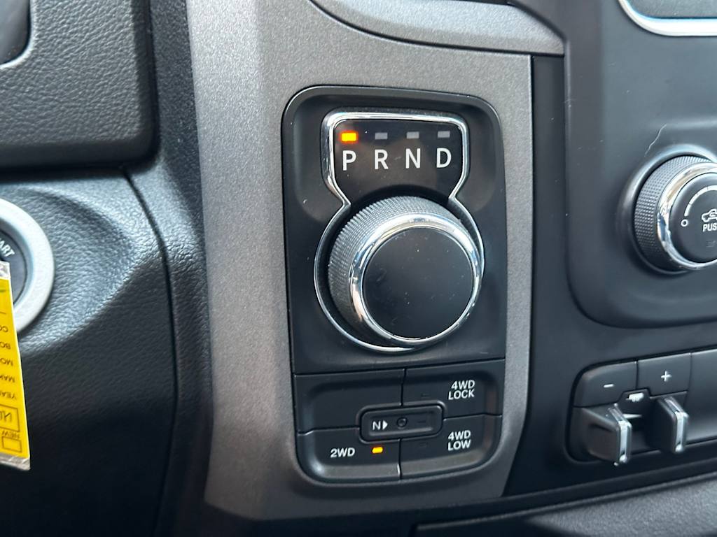 Thumbnail: 2014 RAM 1500 - 33