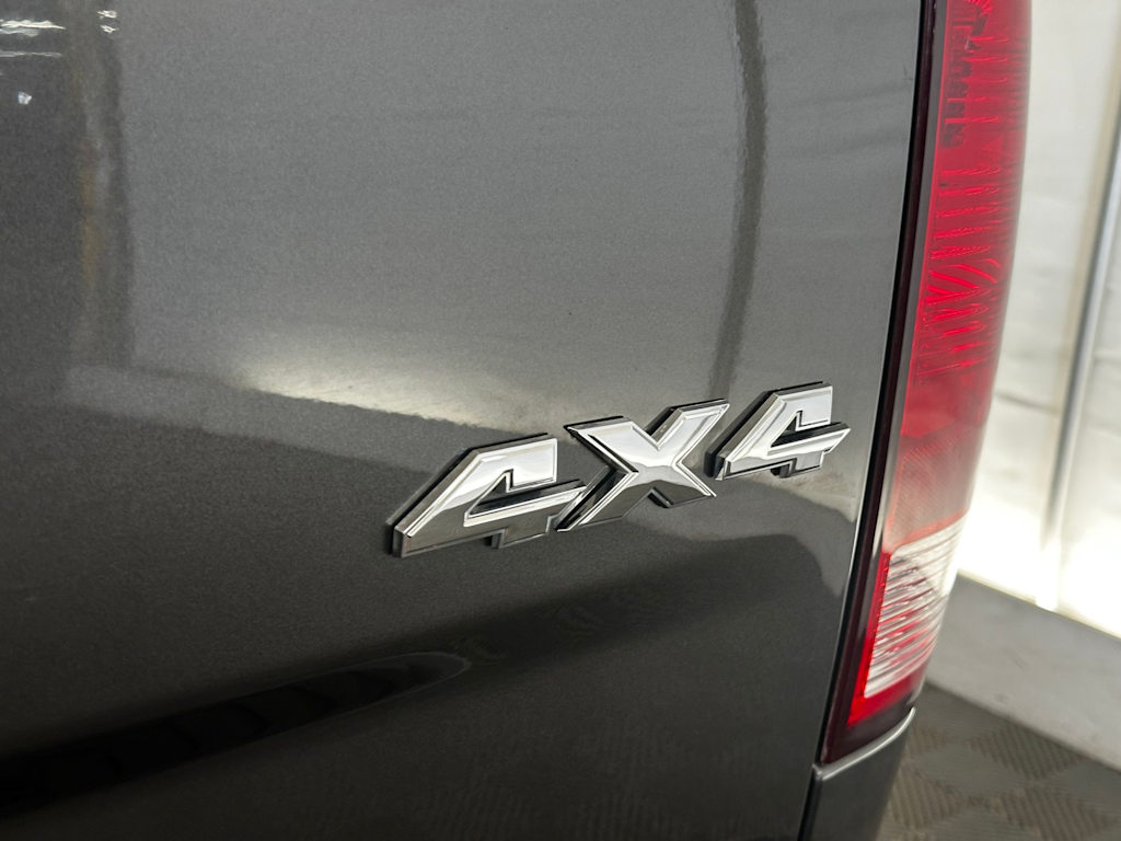 Thumbnail: 2014 RAM 1500 - 25