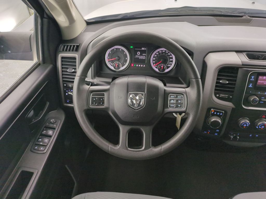 Thumbnail: 2019 RAM 1500 - 13
