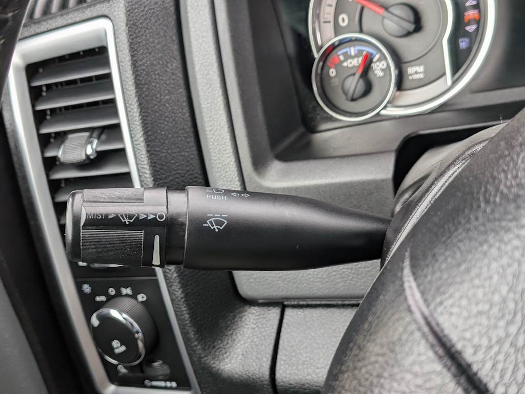 Thumbnail: 2016 RAM 1500 - 32