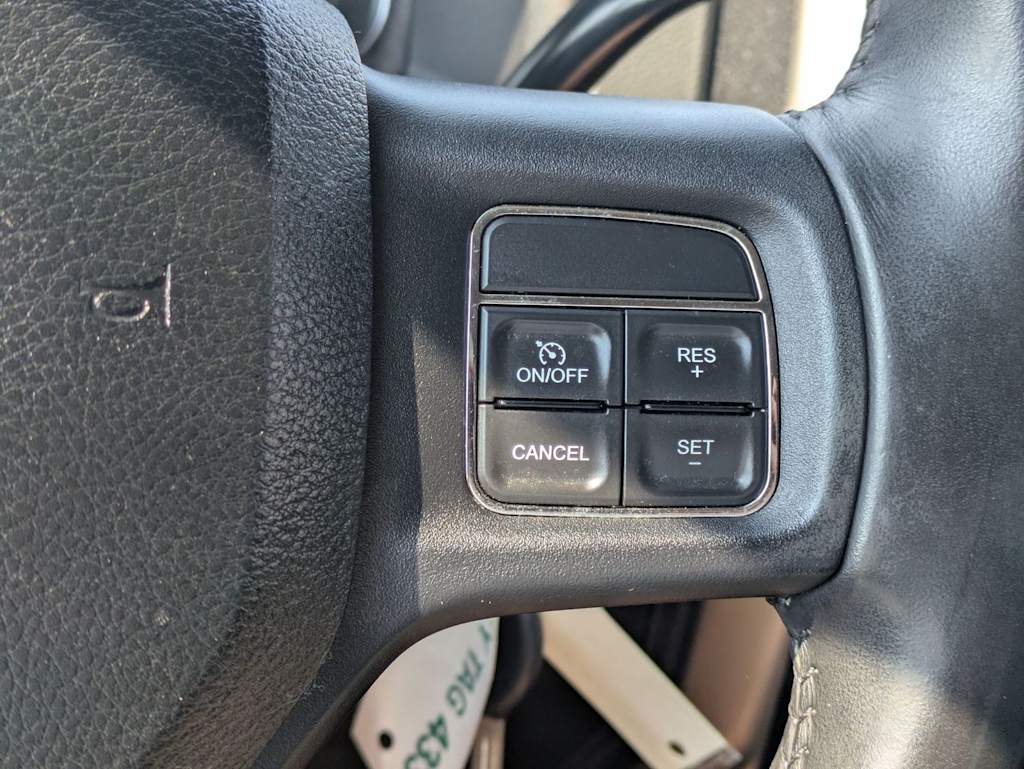 Thumbnail: 2013 RAM 1500 - 30