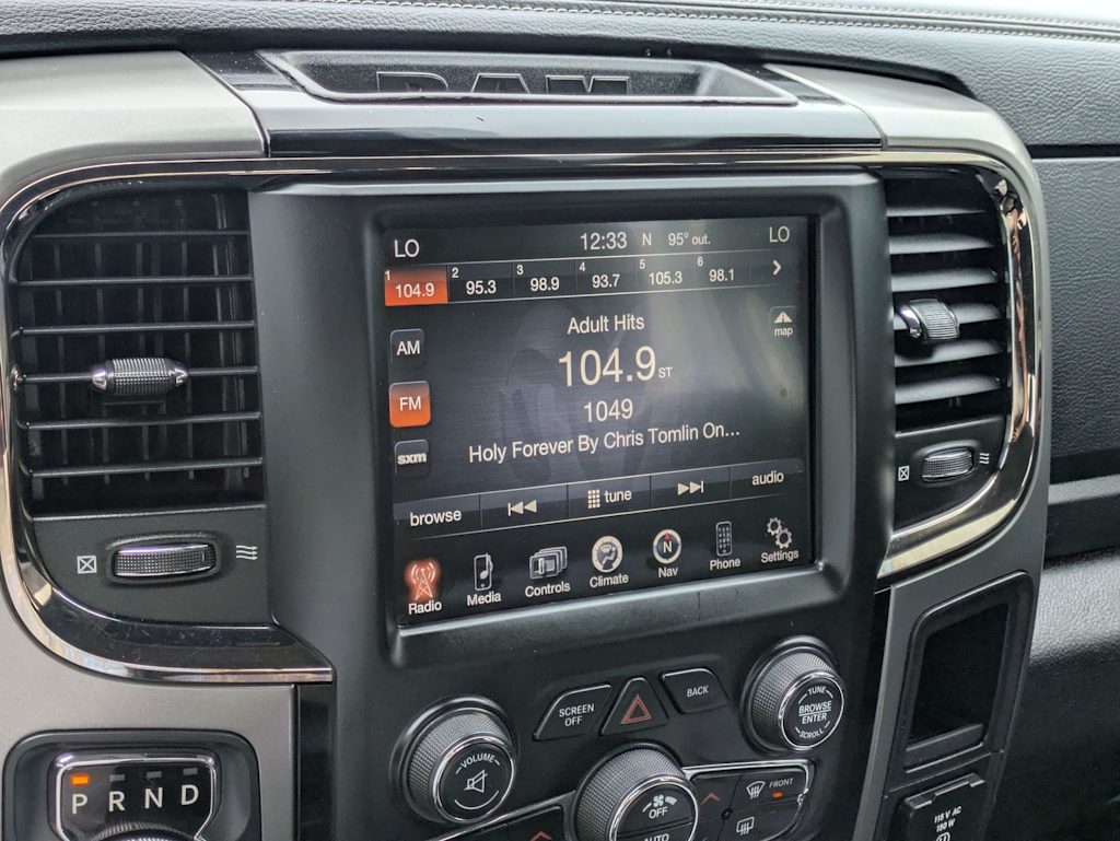 Thumbnail: 2015 RAM 1500 - 15