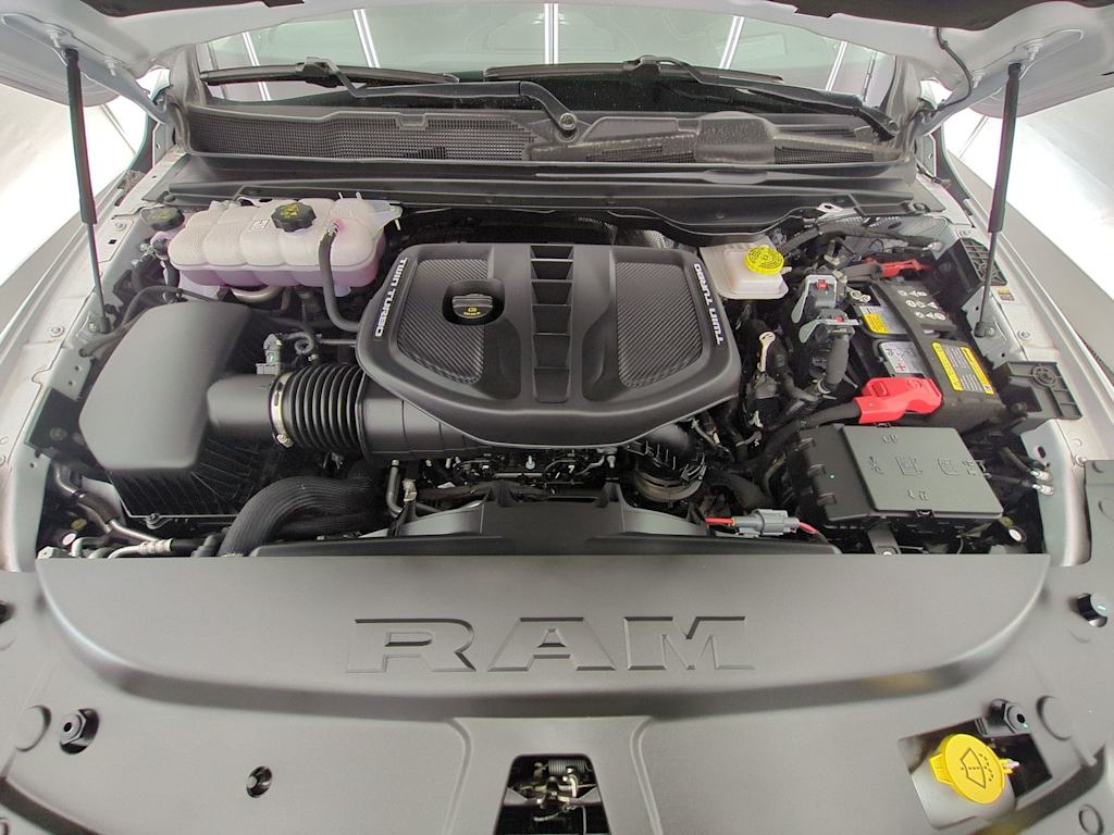 Thumbnail: 2026 RAM 1500 - 9