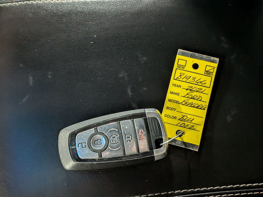 Thumbnail: 2021 Ford Explorer - 18