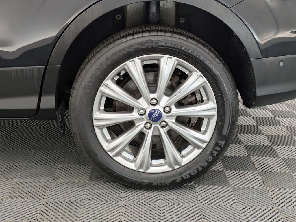 Thumbnail: 2018 Ford Escape - 7