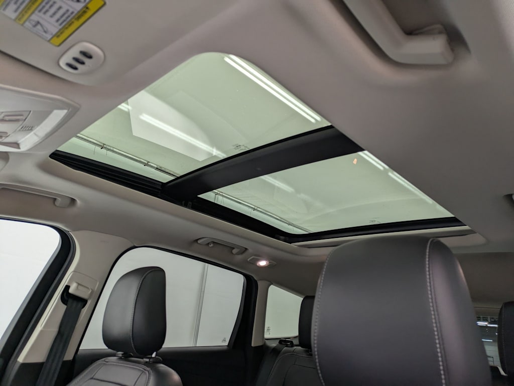 Thumbnail: 2018 Ford Escape - 28