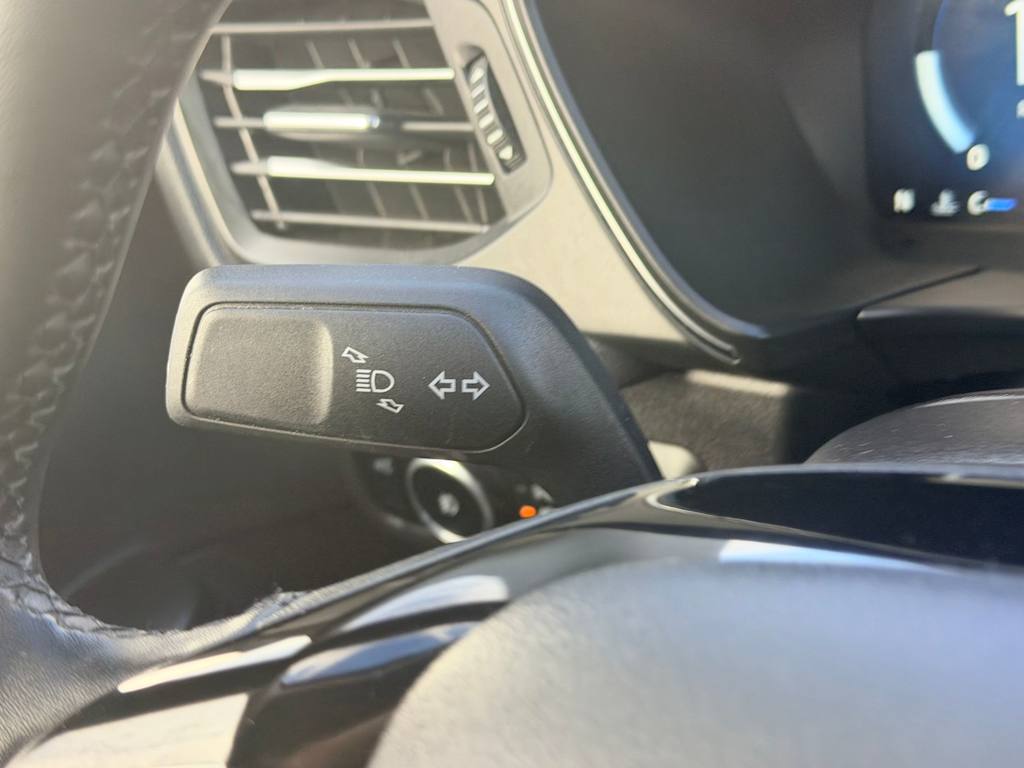 Thumbnail: 2024 Ford Escape - 32