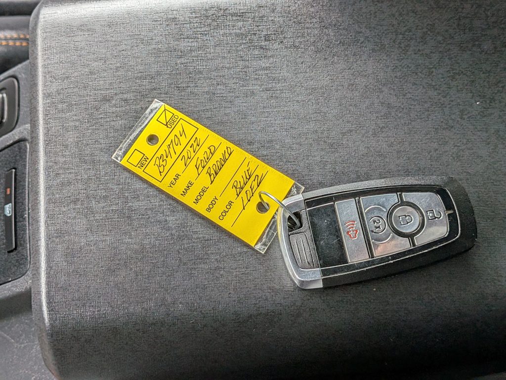 Thumbnail: 2022 Ford Bronco - 18