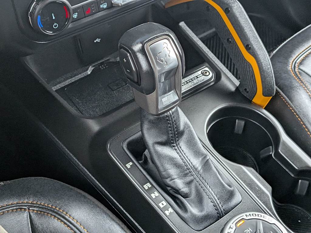 Thumbnail: 2022 Ford Bronco - 15