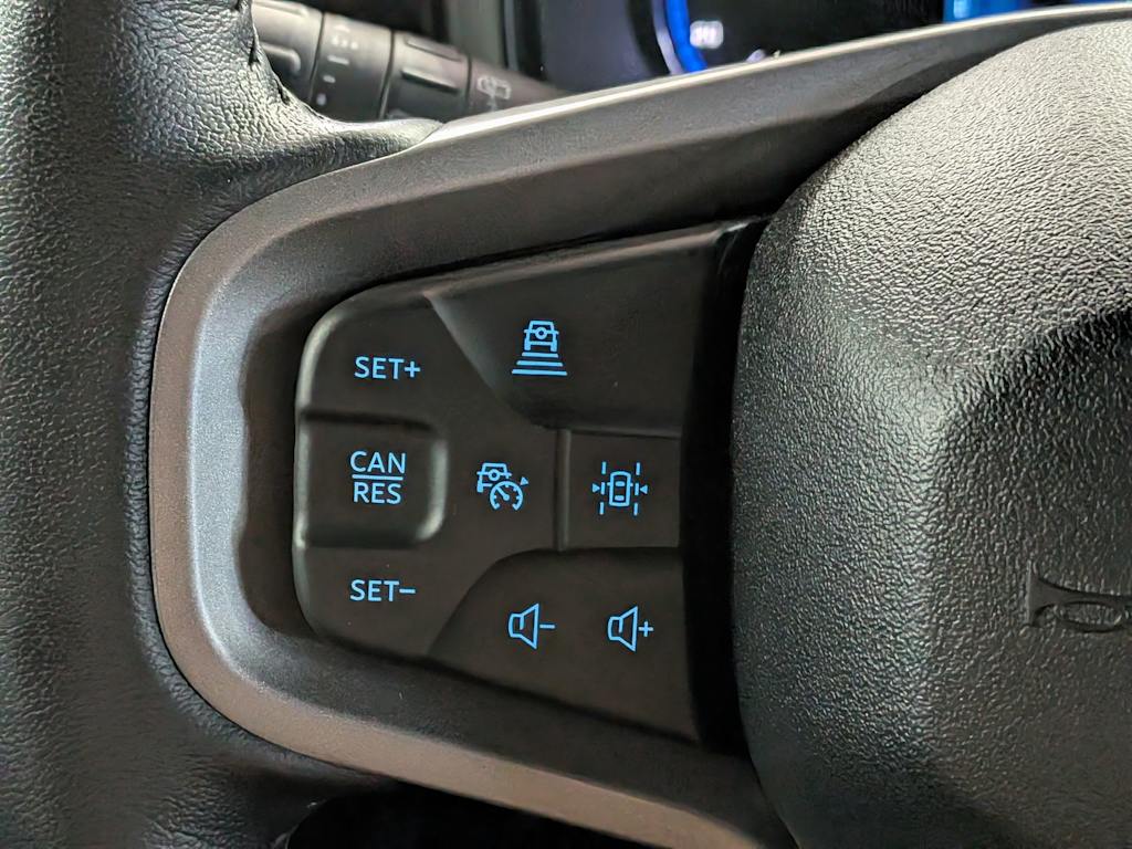 Thumbnail: 2023 Ford Bronco - 30