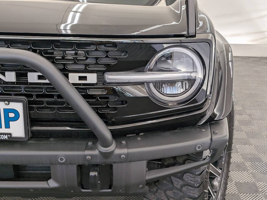 Thumbnail: 2023 Ford Bronco - 24