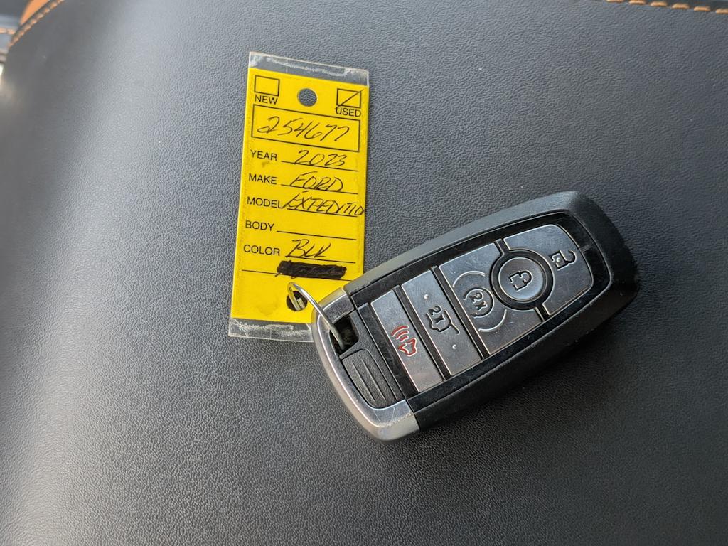 Thumbnail: 2023 Ford Expedition MAX - 19