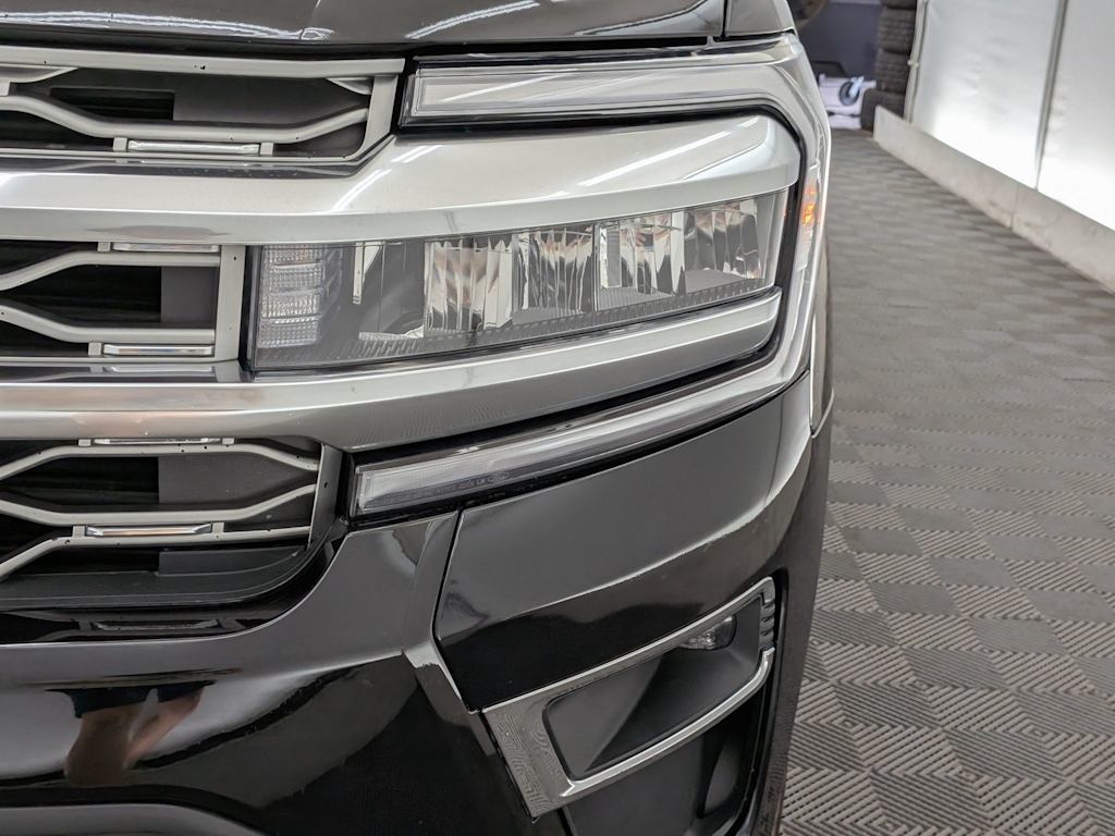 Thumbnail: 2023 Ford Expedition MAX - 23