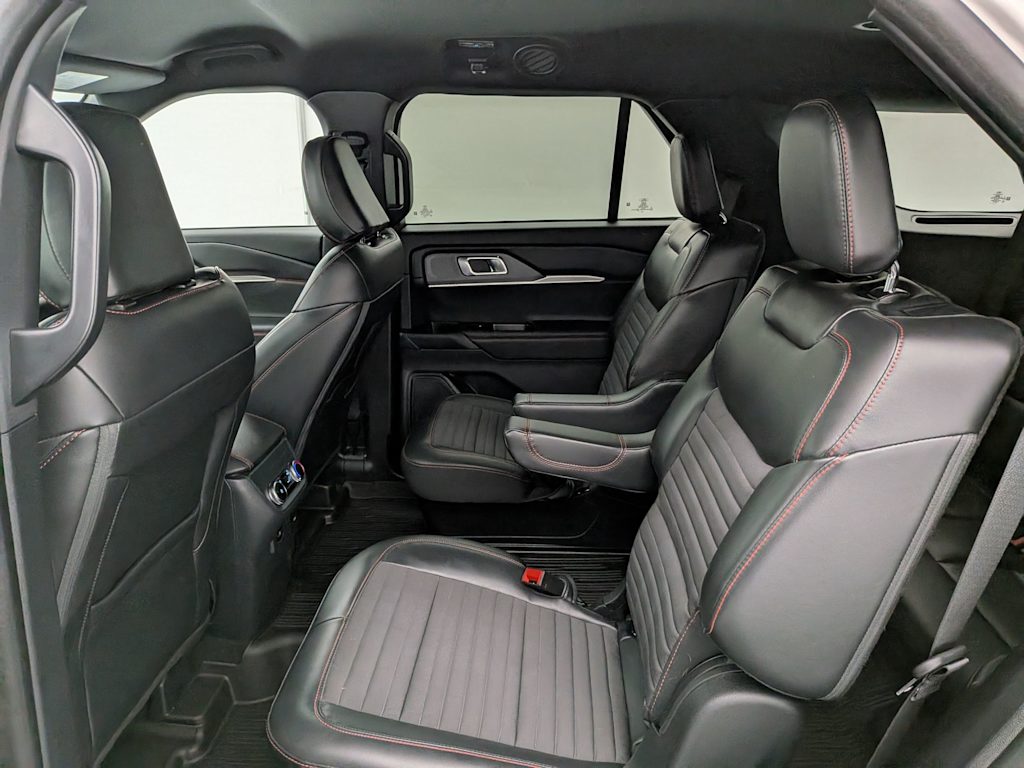 Thumbnail: 2025 Ford Explorer - 29