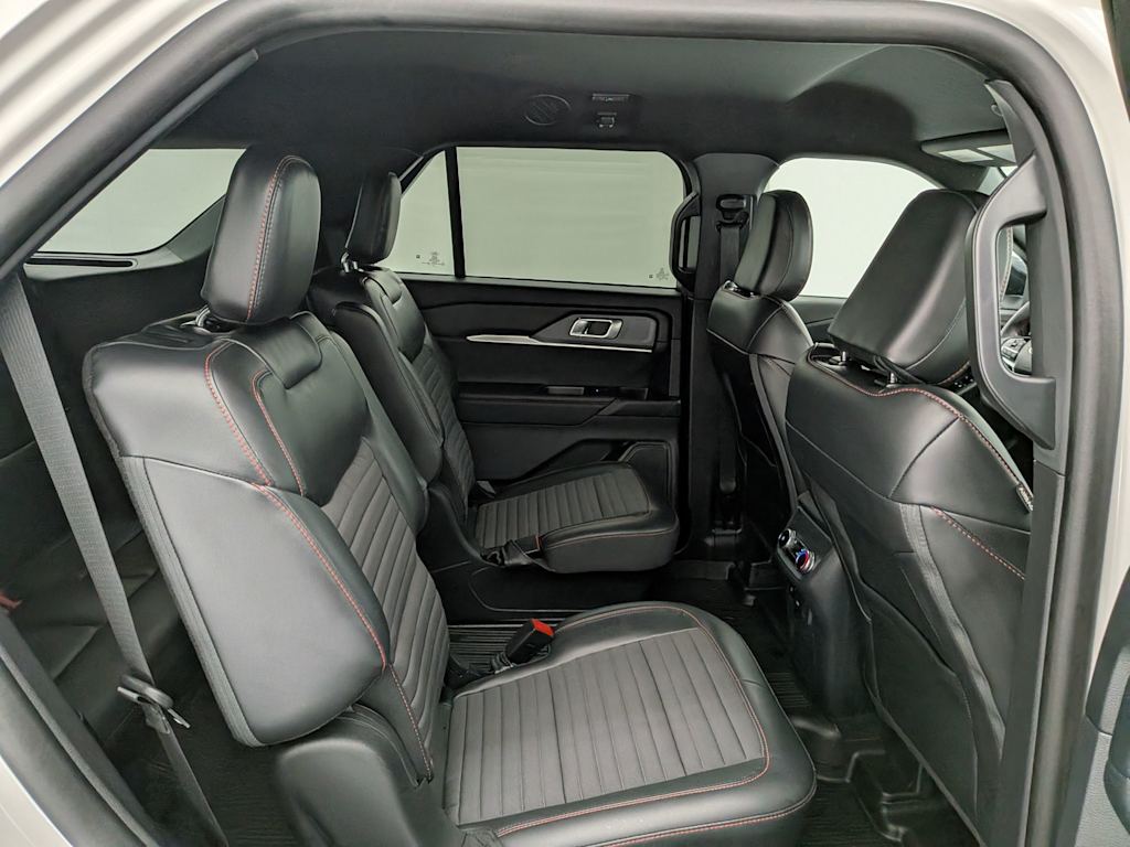 Thumbnail: 2025 Ford Explorer - 30