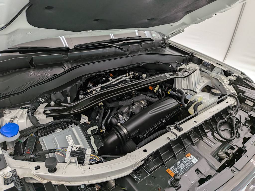 Thumbnail: 2025 Ford Explorer - 9