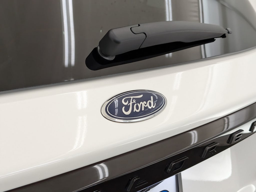 Thumbnail: 2025 Ford Explorer - 25