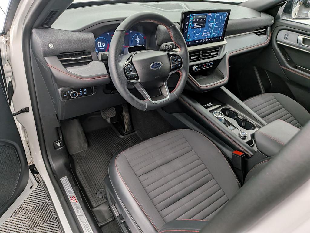 Thumbnail: 2025 Ford Explorer - 2