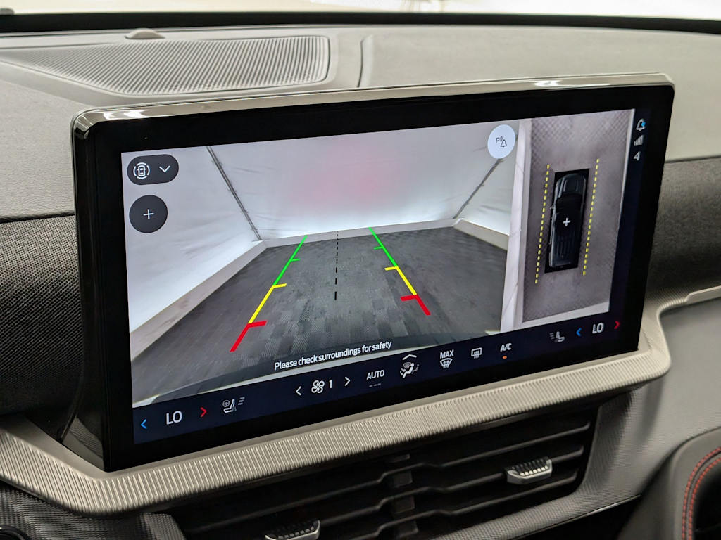 Thumbnail: 2025 Ford Explorer - 36