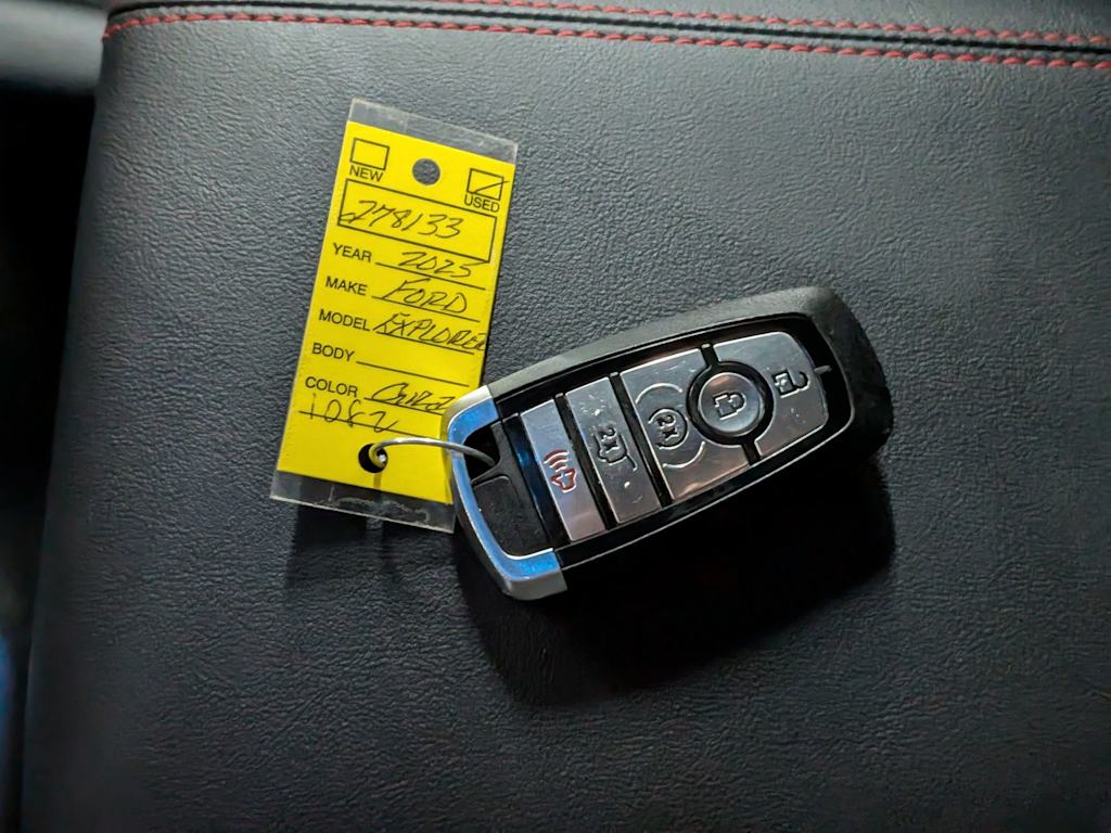 Thumbnail: 2025 Ford Explorer - 19