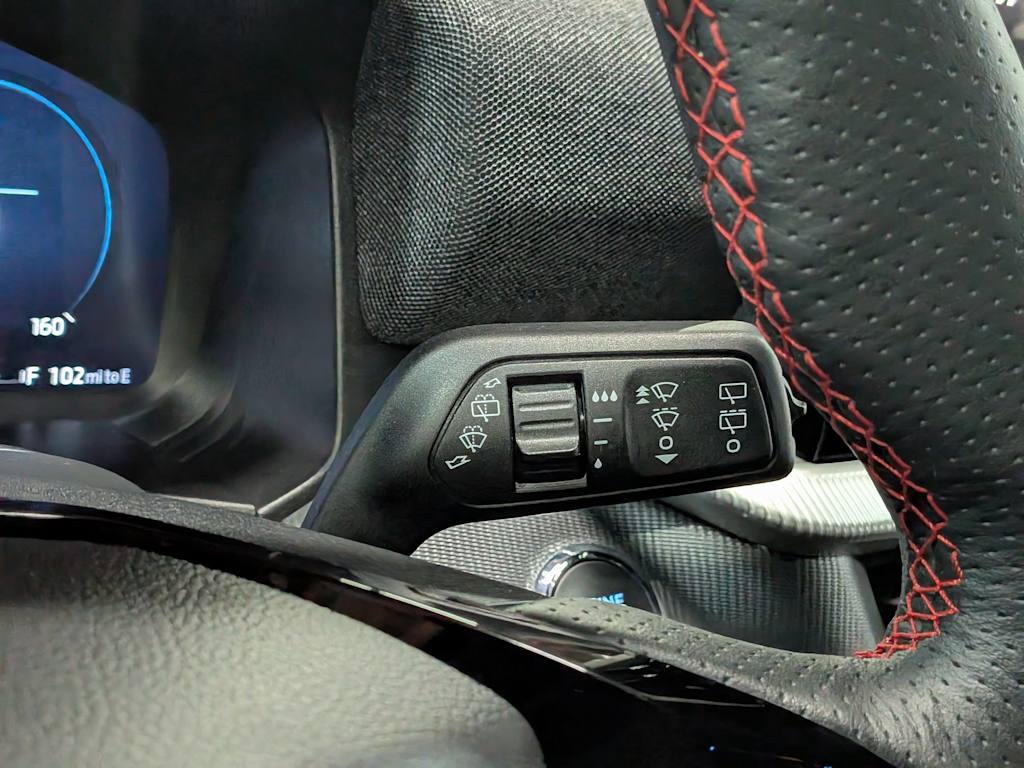 Thumbnail: 2025 Ford Explorer - 33