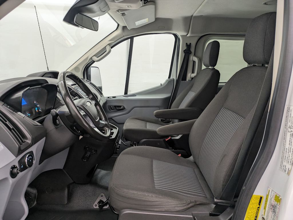 2017 Ford Transit Series 150 XLT 11