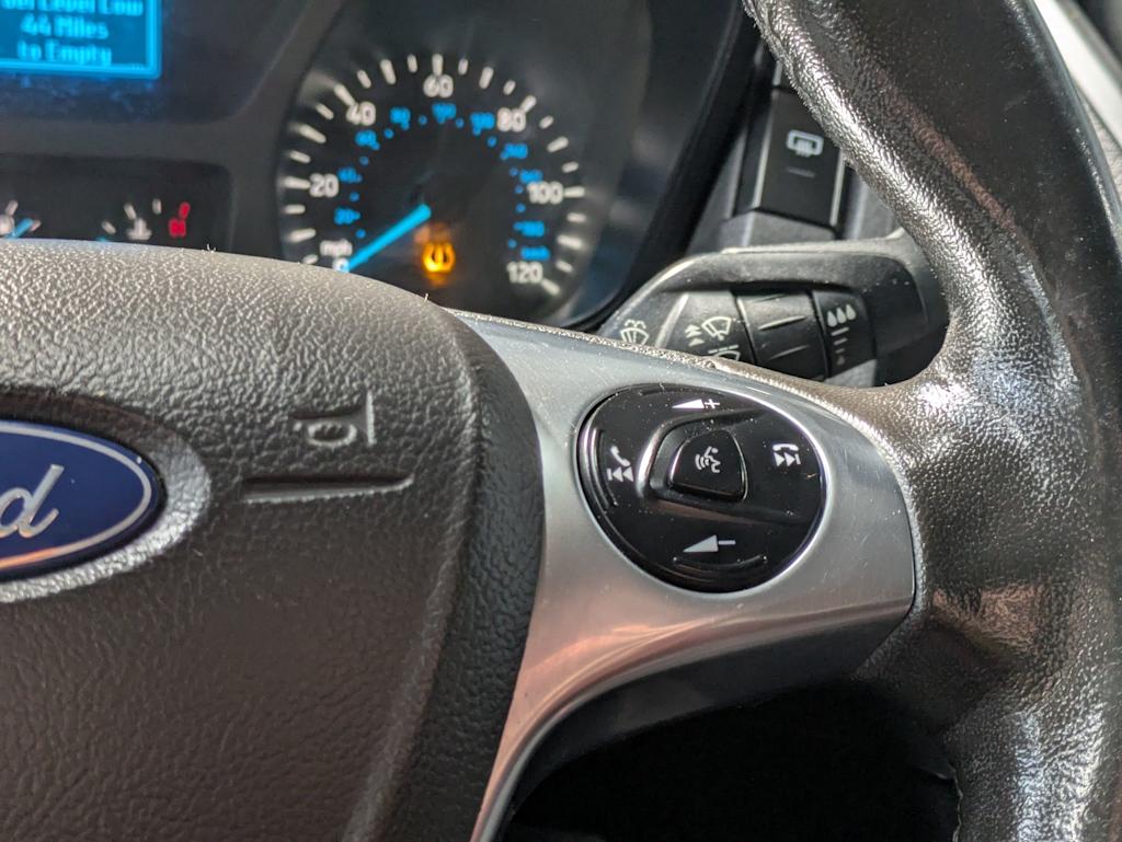 2017 Ford Transit Series 150 XLT 32
