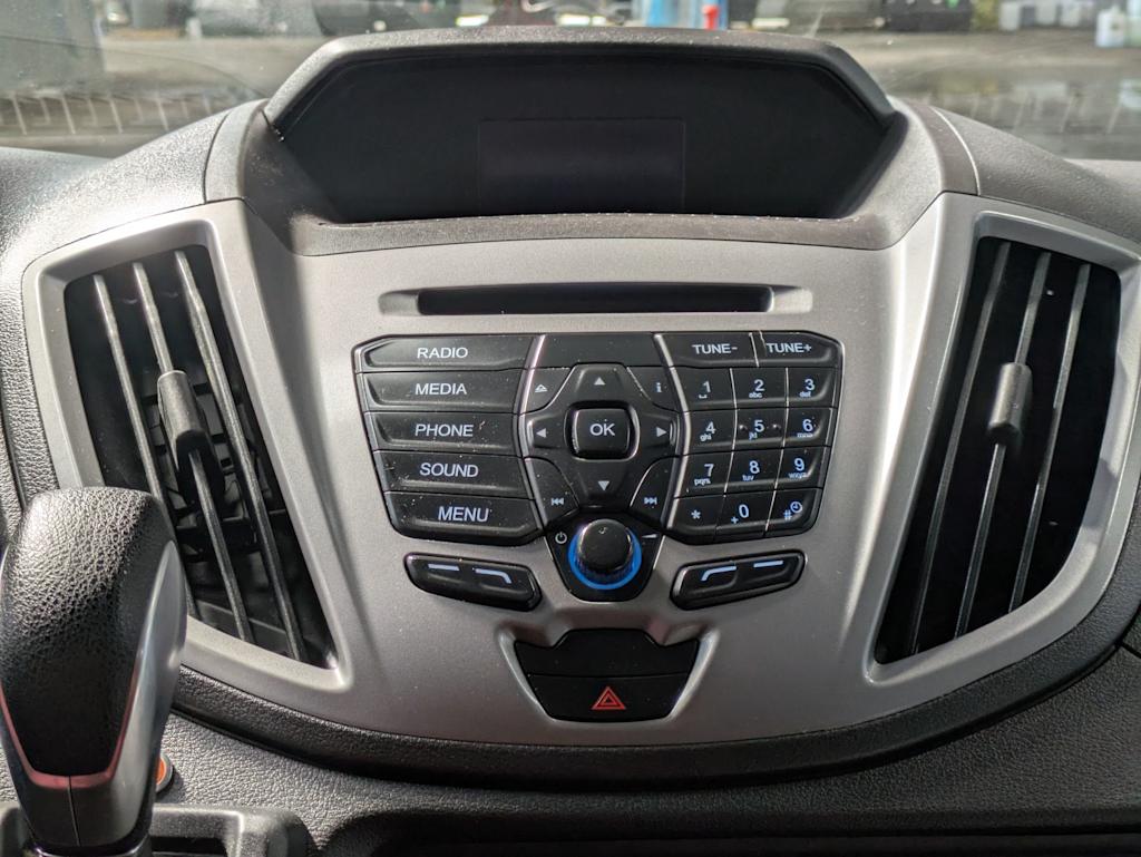 2017 Ford Transit Series 150 XLT 14