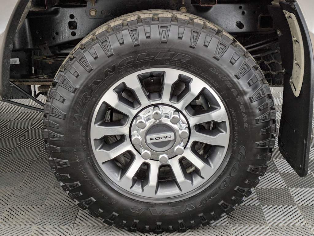 2022 Ford F-250 Lariat 8