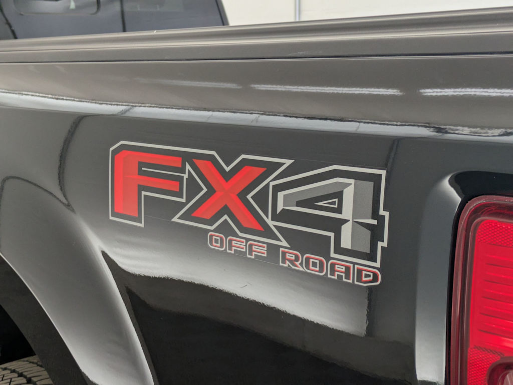 2020 Ford F-250 Platinum 26