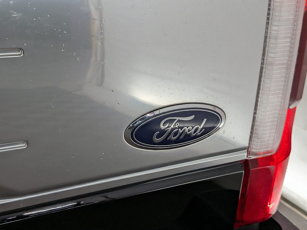 Thumbnail: 2017 Ford F-350 - 24