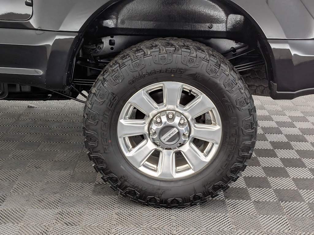 Thumbnail: 2017 Ford F-350 - 8