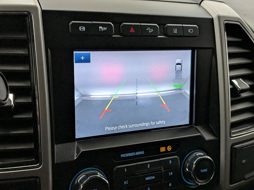 Thumbnail: 2020 Ford F-350 - 31