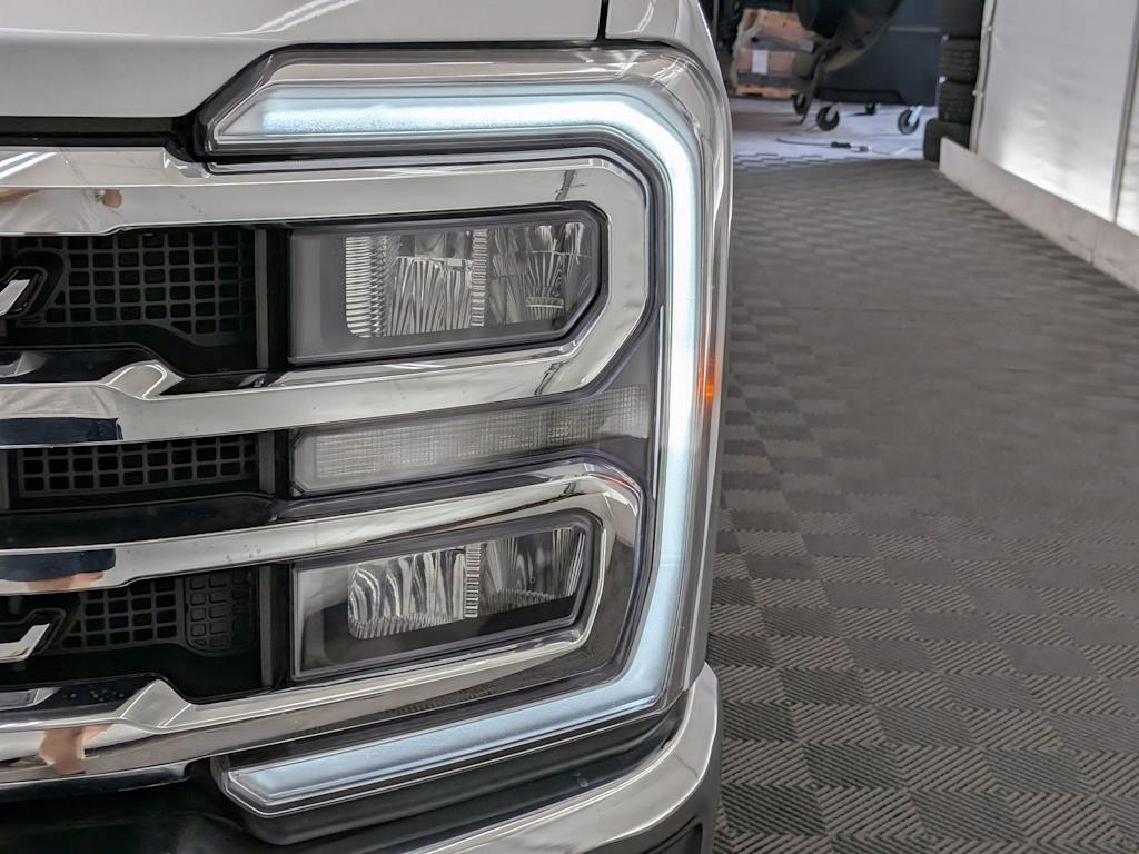 Thumbnail: 2024 Ford F-350 - 24