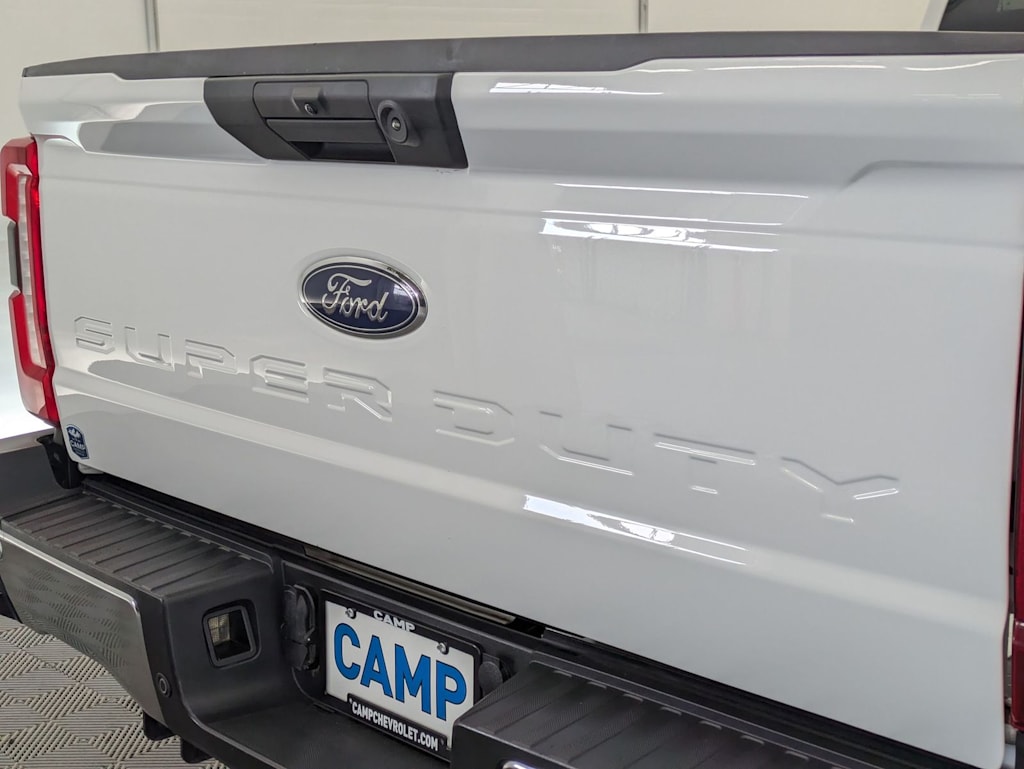 Thumbnail: 2025 Ford F-350 - 24