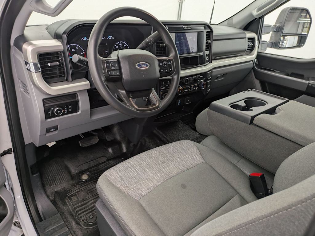 Thumbnail: 2025 Ford F-350 - 2