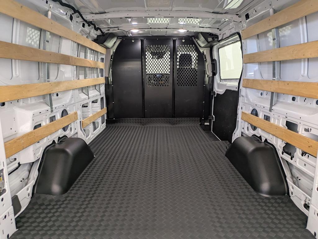 Thumbnail: 2024 Ford Transit Series - 32