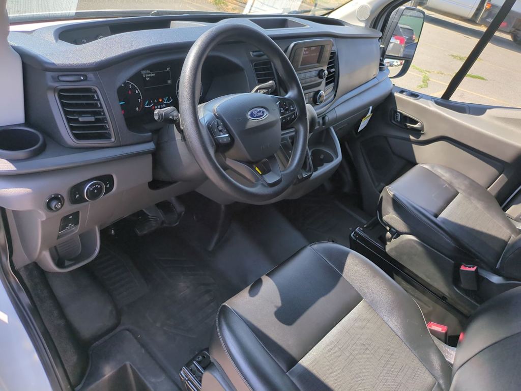 Thumbnail: 2025 Ford Transit Series - 2