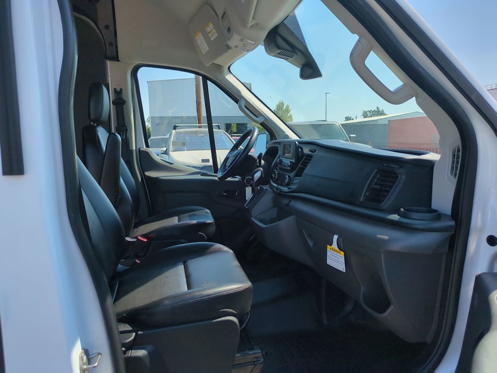 Thumbnail: 2025 Ford Transit Series - 11
