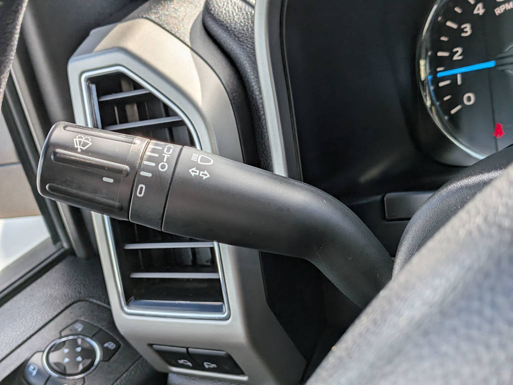 Thumbnail: 2018 Ford F-150 - 32