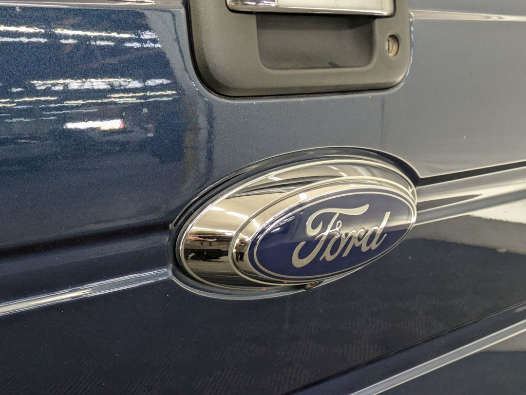 2013 Ford F-150 XLT 25