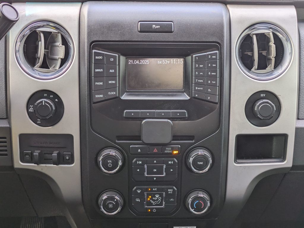 2013 Ford F-150 XLT 15