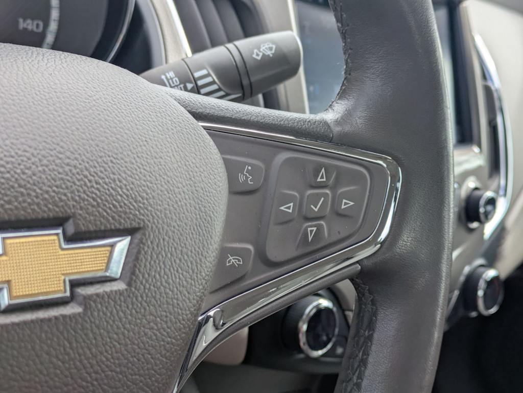 Thumbnail: 2018 Chevrolet Cruze - 30