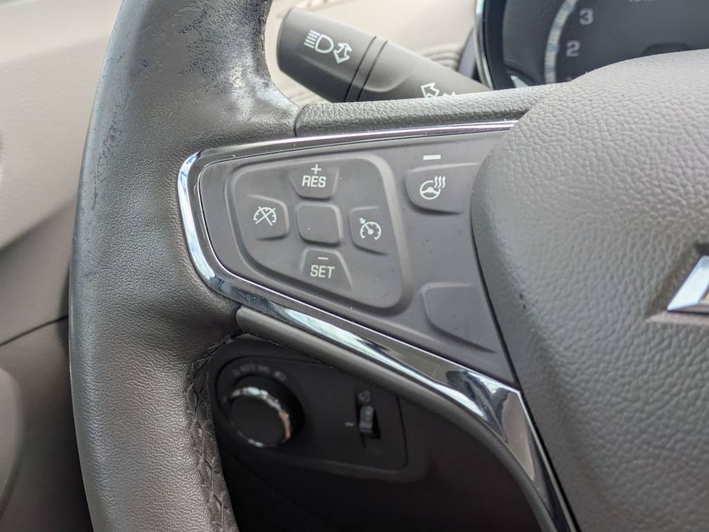 Thumbnail: 2018 Chevrolet Cruze - 29