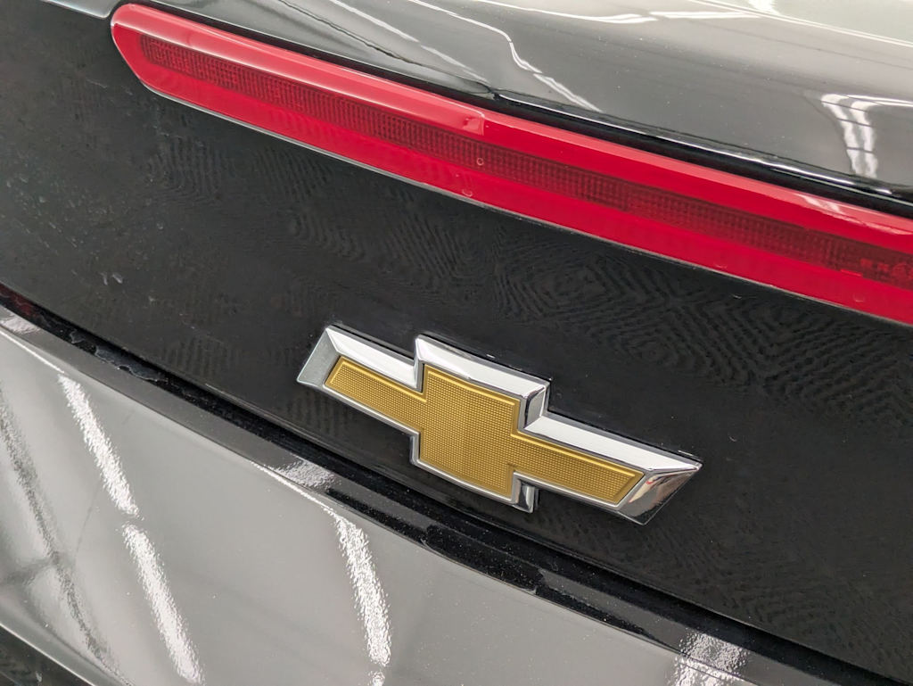 Thumbnail: 2019 Chevrolet Camaro - 24